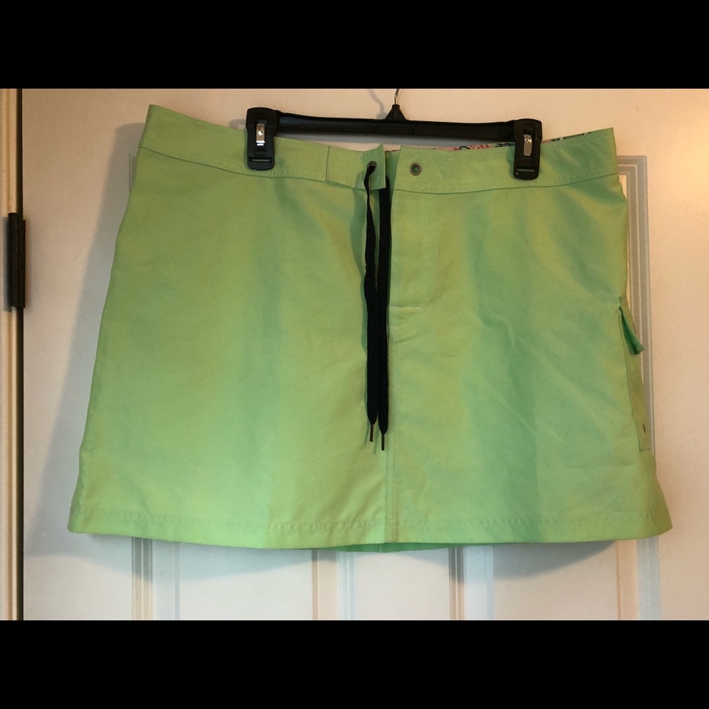 Women’s Vineyard Vines Athletic skirt